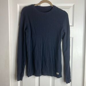 Vuori crew neck long sleeve henley, navy blue . Size m